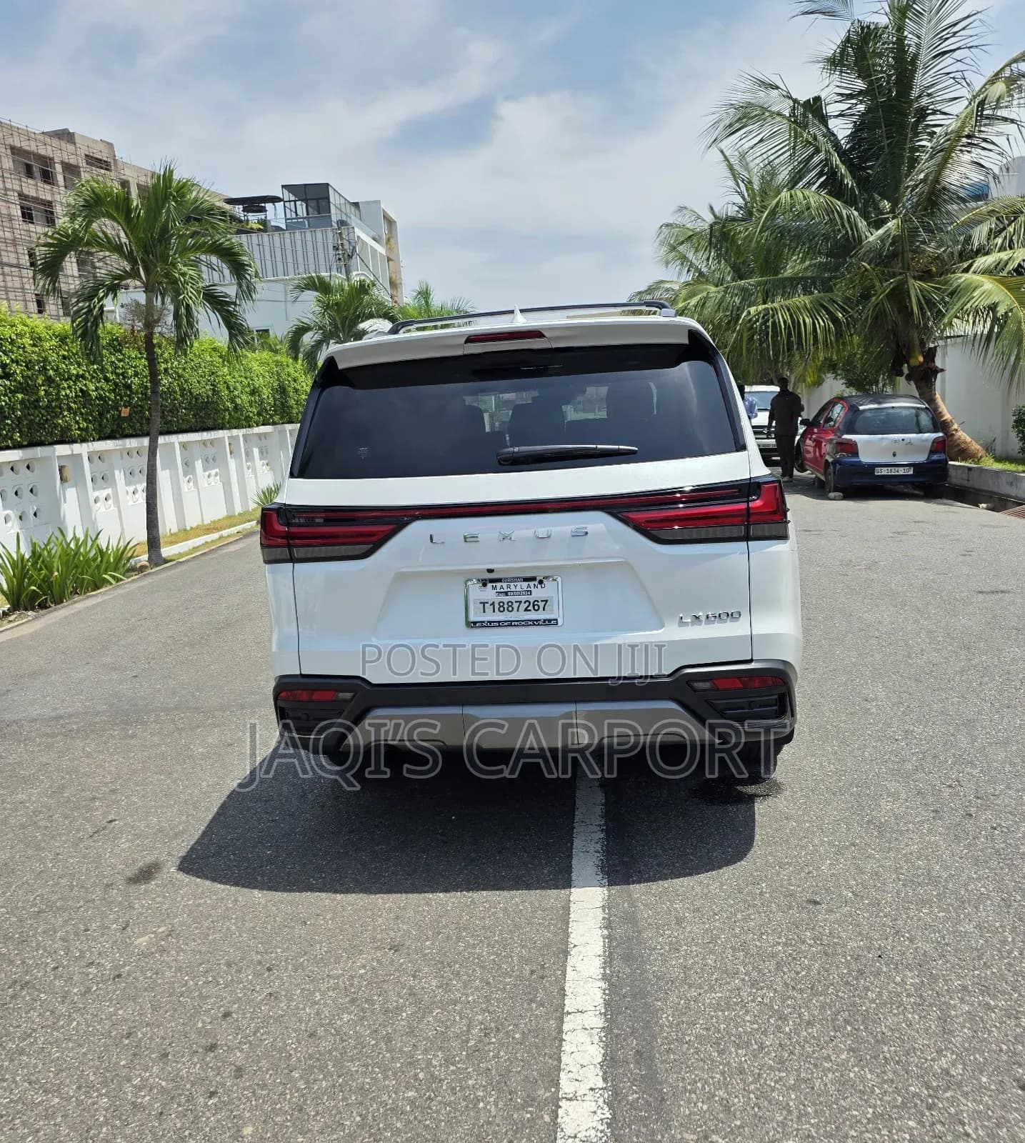 New Lexus LX 600 2024 White thumbnail 7