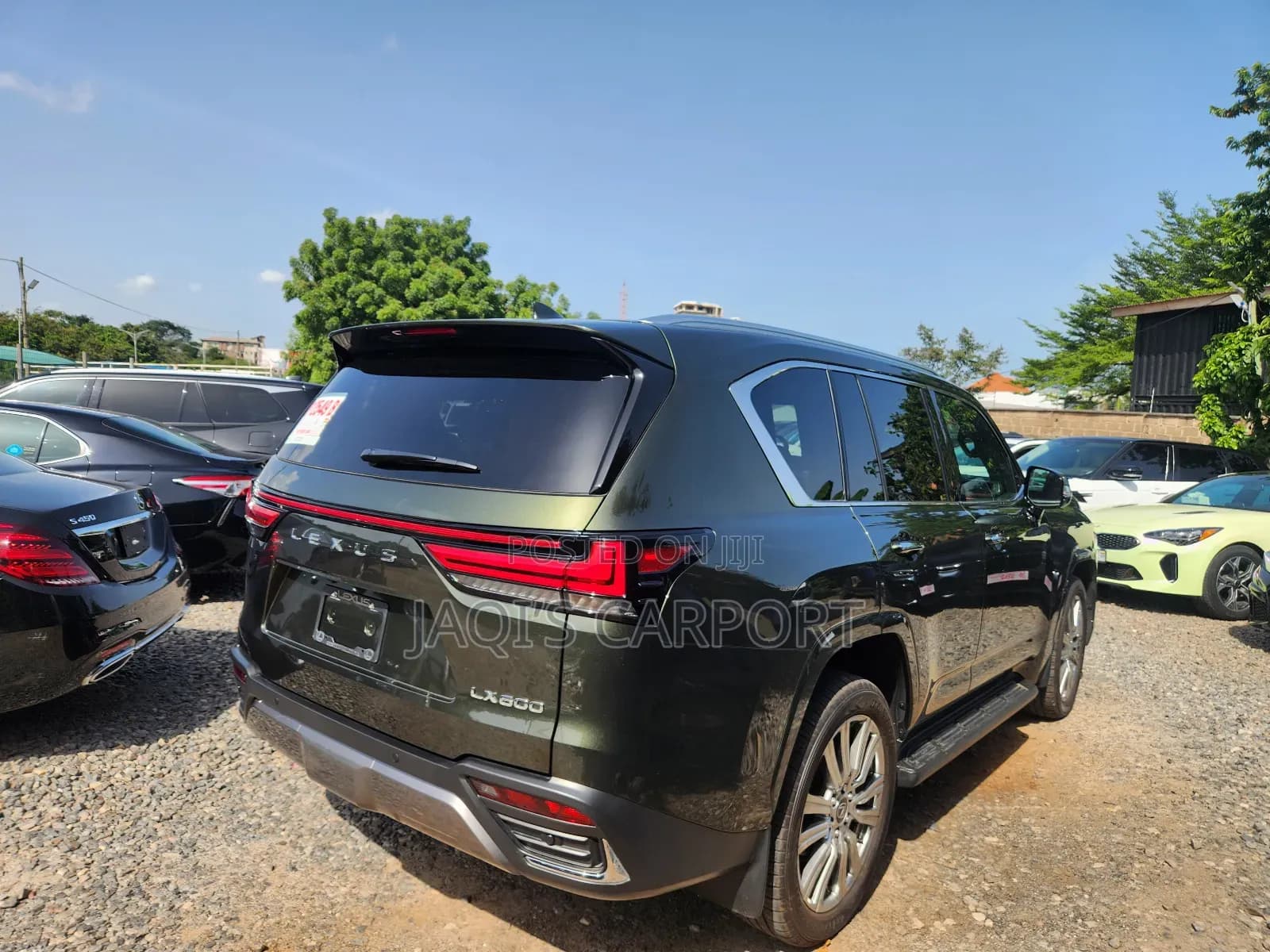 Lexus LX 2024 Green thumbnail 8